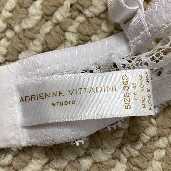 ADRIENNE VITTADINI White Lace Bra Size 36C Sexy - Picture 5 of 7